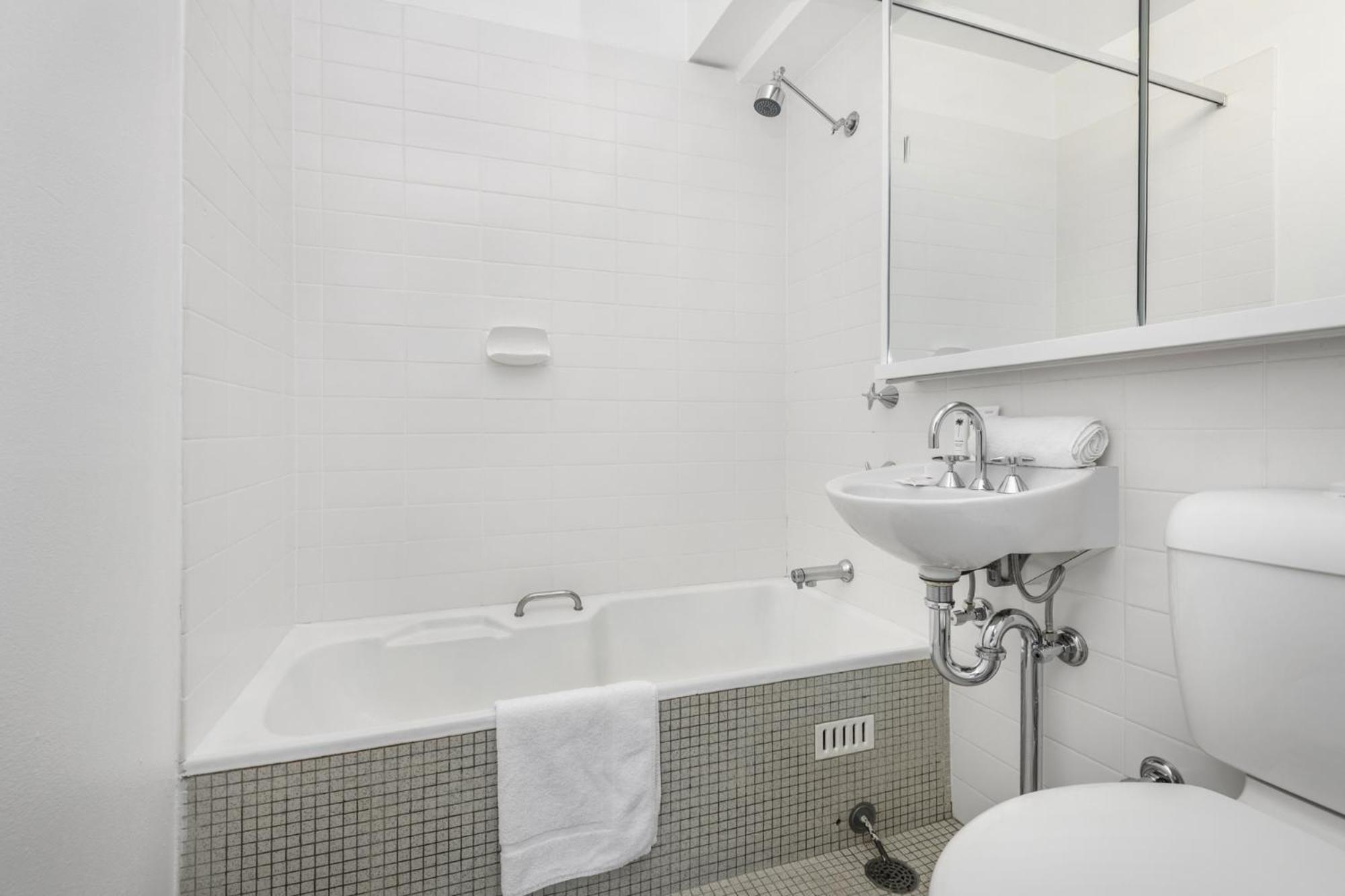 Appartamento Stunning Ocean Views With Manly At Your Doorstep Sydney Esterno foto